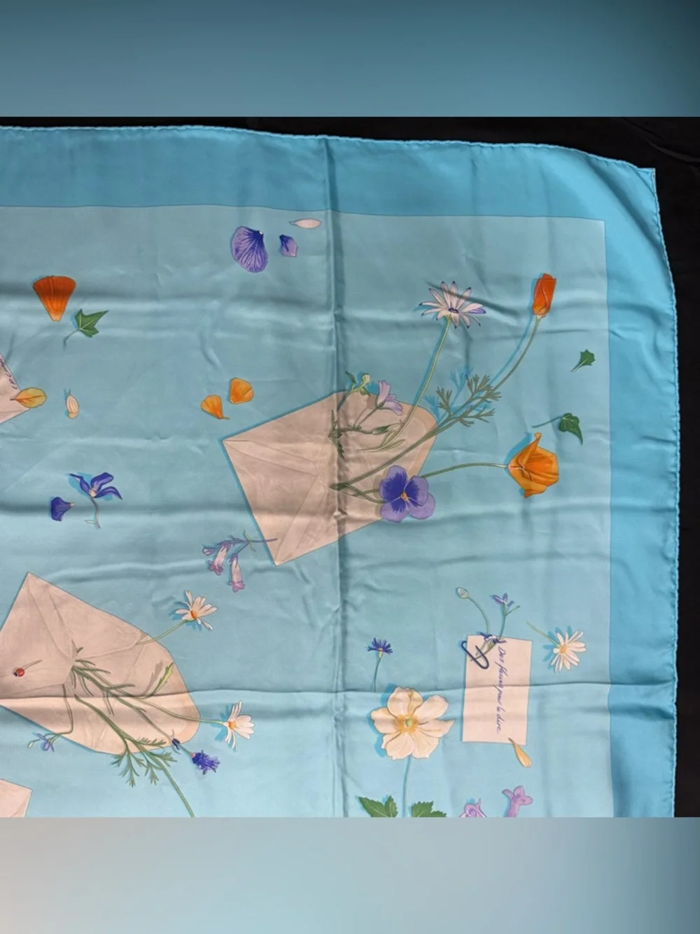 Hermes Silk Scarf Des Fleurs Pour Le Dire Blue Flowers White Love Letters - Picture 5 of 12